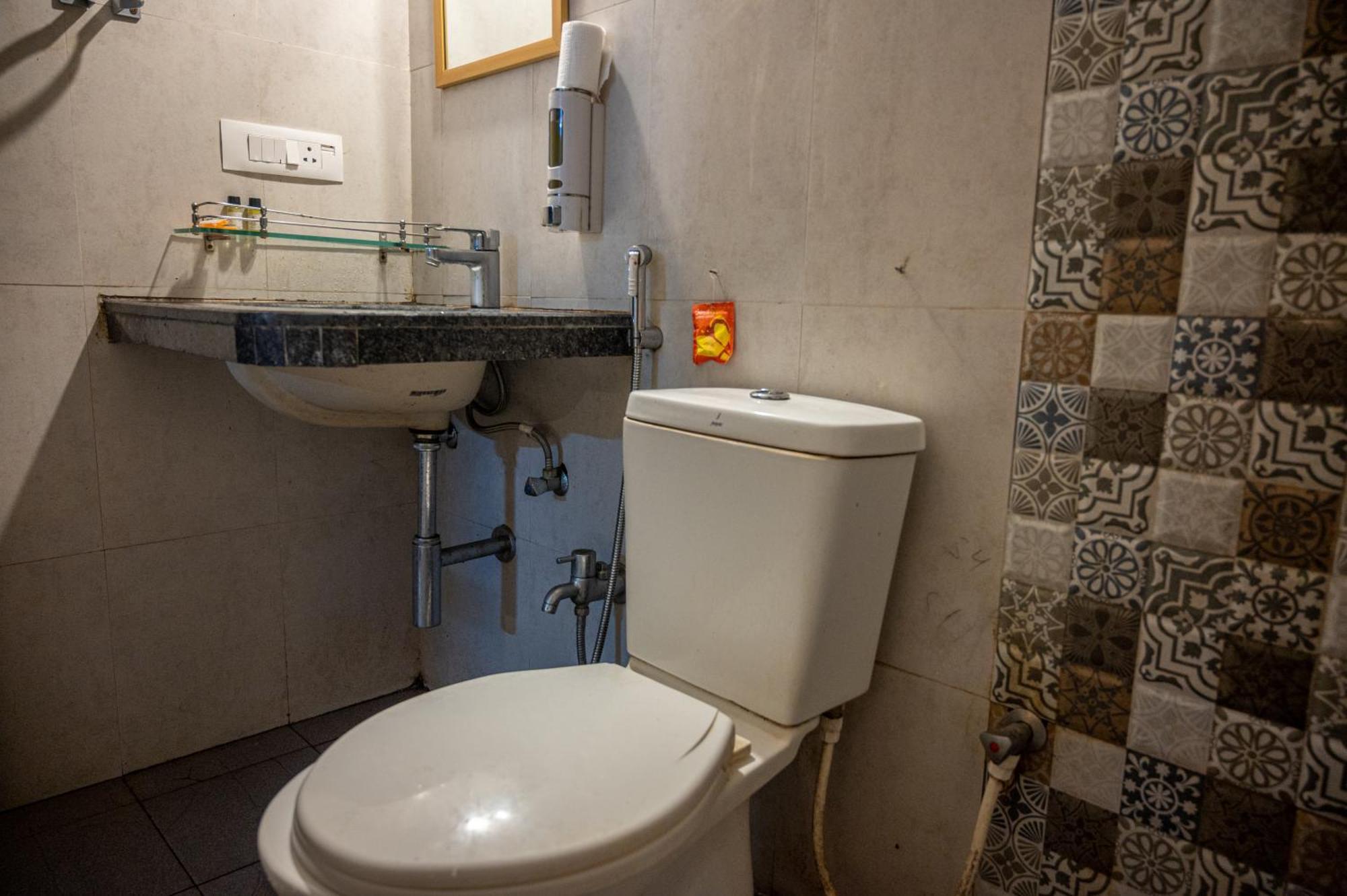 Ronnie'S Studio Apartment 아르포라 외부 사진